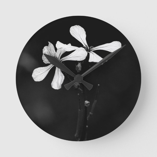 Relógio Redondo floral preto e branco mínimo (Frente)