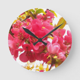 Relógio Redondo Flores de primavera cor-de-rosa do Japão florescem