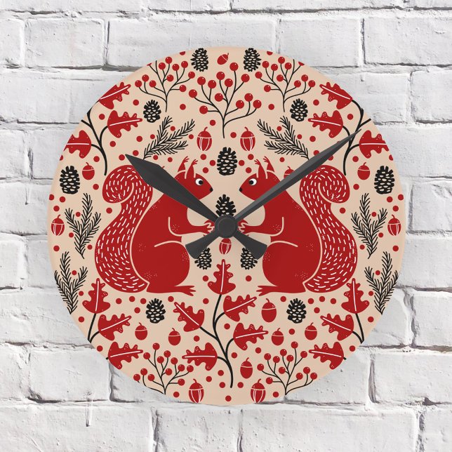 Relógio Redondo Floresta de Esquilo (Squirrel in the Forest pattern woodland wall clock)