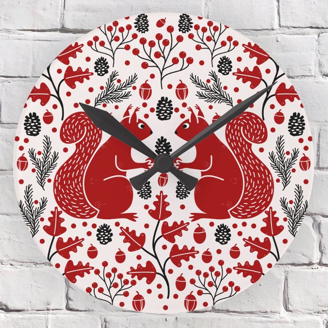Relógio Redondo Floresta de Esquilo (Squirrel in the Forest pattern woodland wall clock)