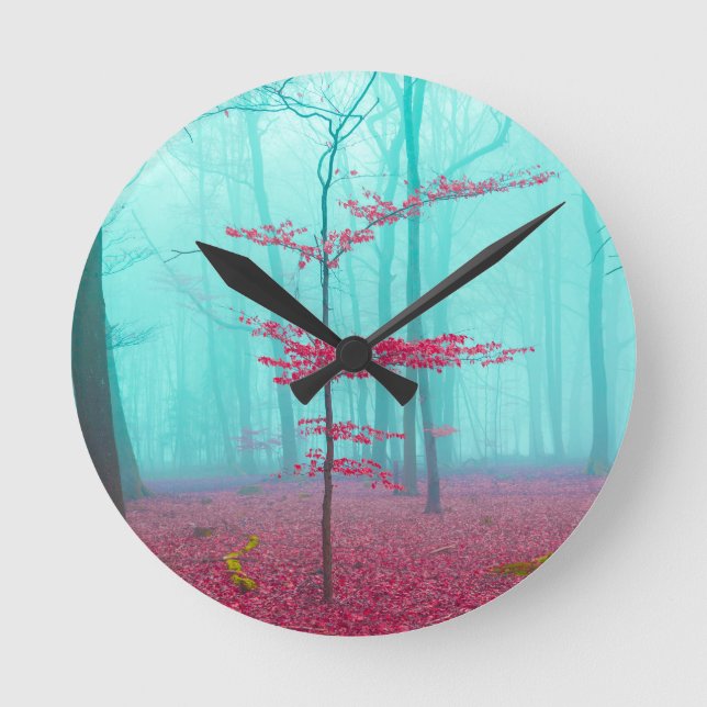 Relógio Redondo Floresta mística em vermelho e turquesa (Frente)