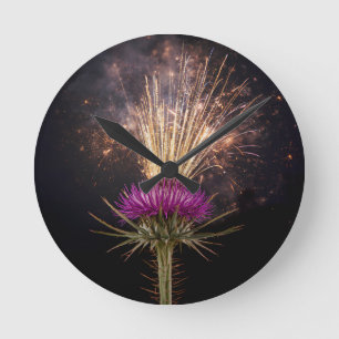 Relógio Redondo Fogo de Artifício Roxo Cardo Escoc
