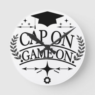 Relógio Redondo Formatura Cap On Game On