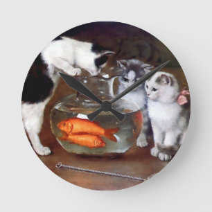 Relógio Redondo Gatinhos dos gatos que pescam em uma pintura da
