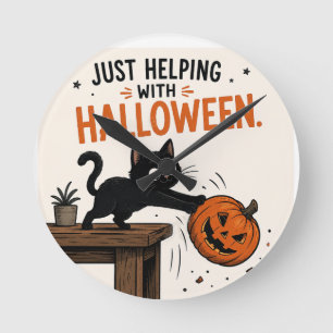 Relógio Redondo Gato Preto Engraçado Derrubando Abóbora de Hallowe