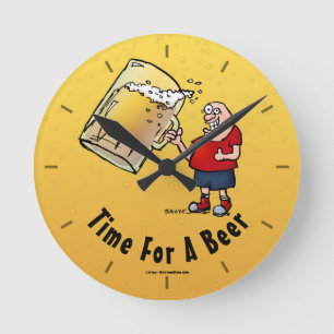 Relógio Redondo Hora de uma cerveja Cartoon engraçado