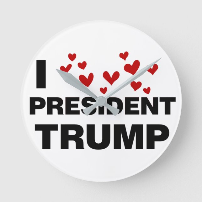 Relógio Redondo I Love President Trump Hearts (Frente)