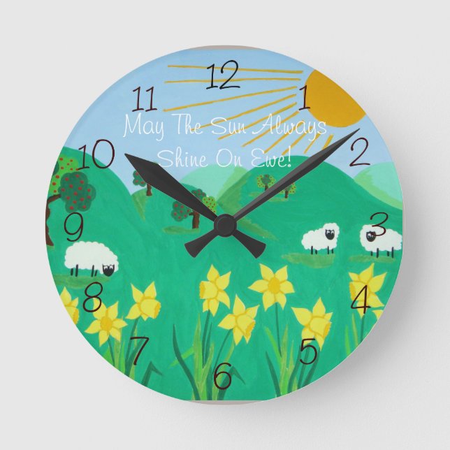 Relógio Redondo ilustração cênica divertida de ovelhas bonitinhas (Frente)