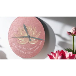 Relógio Redondo Instrutor de Meditação do Lotus Yoga Studio rosa D