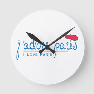 Relógio Redondo j'adore Paris (Eu amo Paris) com beret vermelho