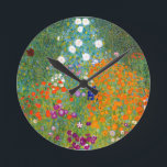 Relógio Redondo Jardim Flor por Gustav Klimt Vintage Floral<br><div class="desc">Bauerngarten / Flower Garden / Cottage Garden vintage art pintado em 1905 pelo austríaco Symbolista & Art Nouveau Artista Gustav Klimt (1862-1918)</div>