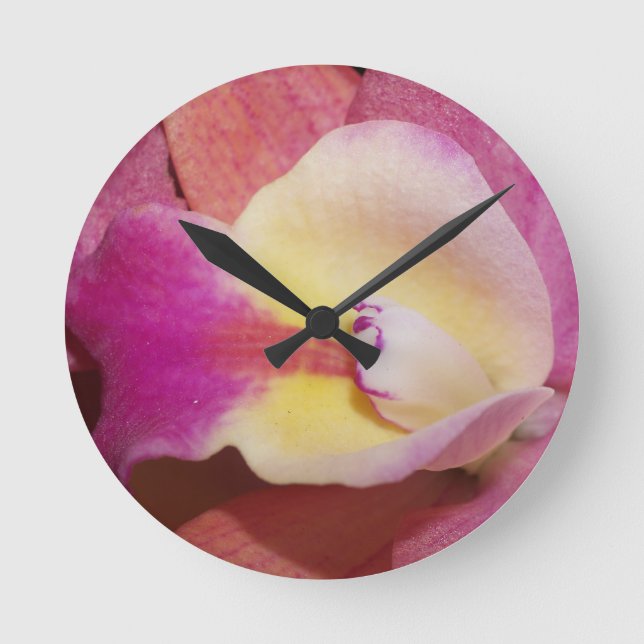 Relógio Redondo Lilac e Cream (Frente)