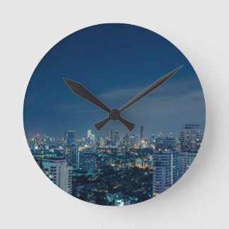 Relógio Redondo Linha do horizonte de Bangkok em panorama noturno