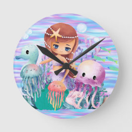 Relógio Redondo Mairmaid com uma estrela no cabelo brincando na bo