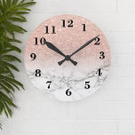 Relógio Redondo mármore branco ombre, cor-de-rosa, rosa, na moda f<br><div class="desc">Uma luz brilhante,  cor-de-rosa-rosa,  legal,  moda e na moda,  a rosa,  sobre o fundo branco moderno de mármore. Você pode personalizá-lo adicionando seu nome ou monograma</div>