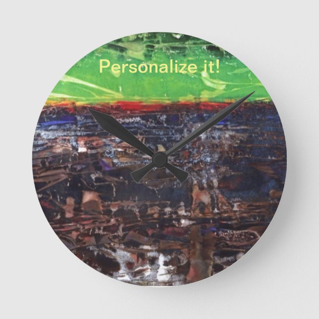 Relógio Redondo Marrom escuro com vermelho, verde, rio da selva (Frente)