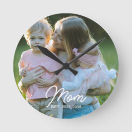 Relógio Redondo Mom Established White Script Photo