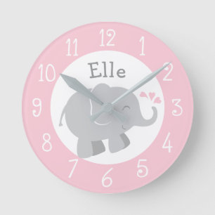 Relógio Redondo Monograma Personalizado de Elefante Rosa e Cinza M