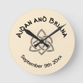 Relógio Redondo Nó Celta do Coração