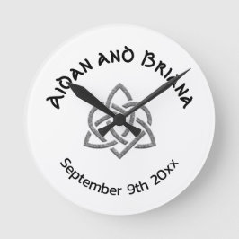 Relógio Redondo Nó Celta do Coração