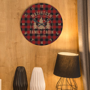 Relógio Redondo Nome da Família Cabina Xadrez Vermelha Buffalo Gra