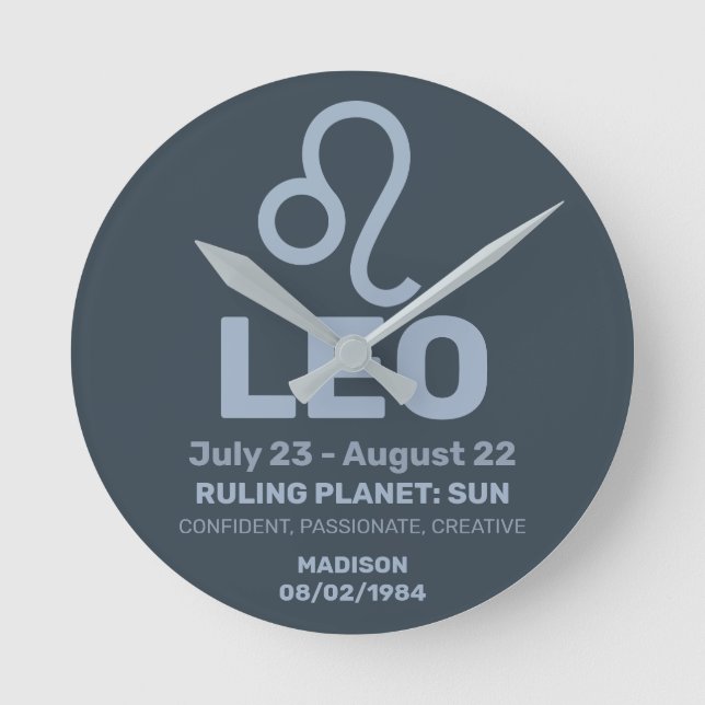 Relógio Redondo Nome Personalizado / Sinal de Zodíaco de Texto Leo (Frente)