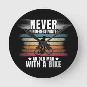 Relógio Redondo Nunca Subestime um Homem Velho numa Bicicleta