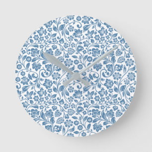 Relógio Redondo Padrão de Videiras Florais Azul e Branco Ornamenta