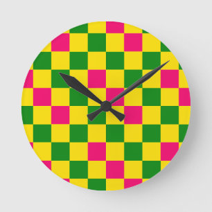 Relógio Redondo Padrão Xadrez Rosa Amarelo Verde Design 