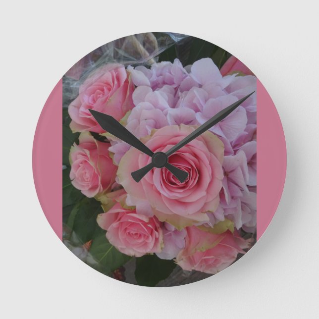 Relógio Redondo Pastel Rose and Hydrangea Flowers Wall Clock (Frente)