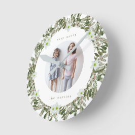 Relógio Redondo Pinheiros muito Felizes e Floral de inverno no Nat