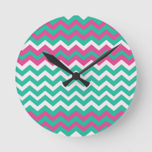 Relógio Redondo Pink,Teal and White Zigzags.