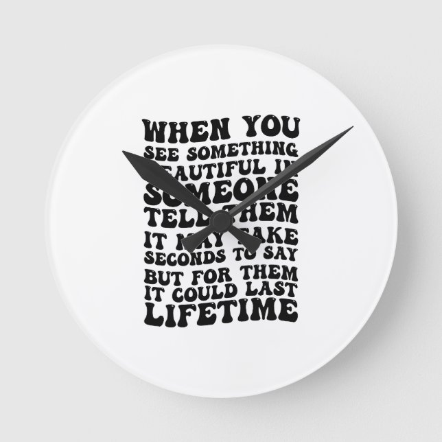 Relógio Redondo Quando você vê algo bonito em alguém (Frente)