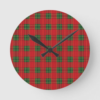 Relógio Redondo Red Christmas Plaid Pattern | Cozy Holiday Design 