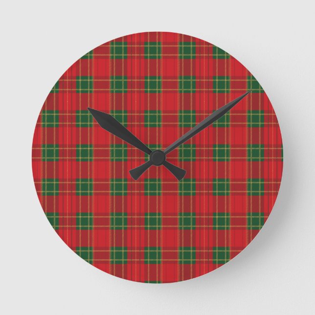 Relógio Redondo Red Christmas Plaid Pattern | Cozy Holiday Design  (Frente)