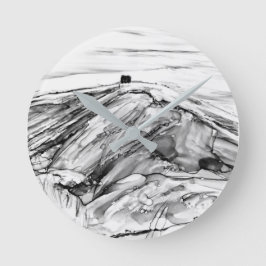 Relógio Redondo Rivington Pike Horwich Castle em preto e branco 