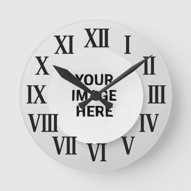 Relógio Redondo Roman Numeral Wall Clock with Photo and Name (Frente)