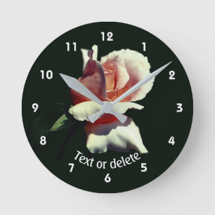 Relógio Redondo Rosa de Pessego Personalizada