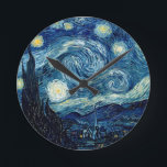 Relógio Redondo Starry Night Por Vincent Van Gogh<br><div class="desc">Starry Night Por Vincent Van Gogh</div>