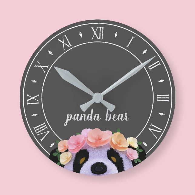 Relógio Redondo Tema Panda Negro e Branco Russo (A cute panda bear clock with space for your name)