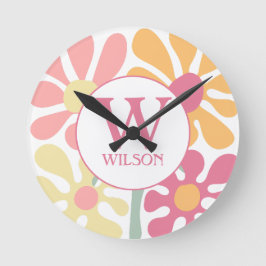 Relógio Redondo Texto Rosa Cor de Água da Família Personalizada Mo