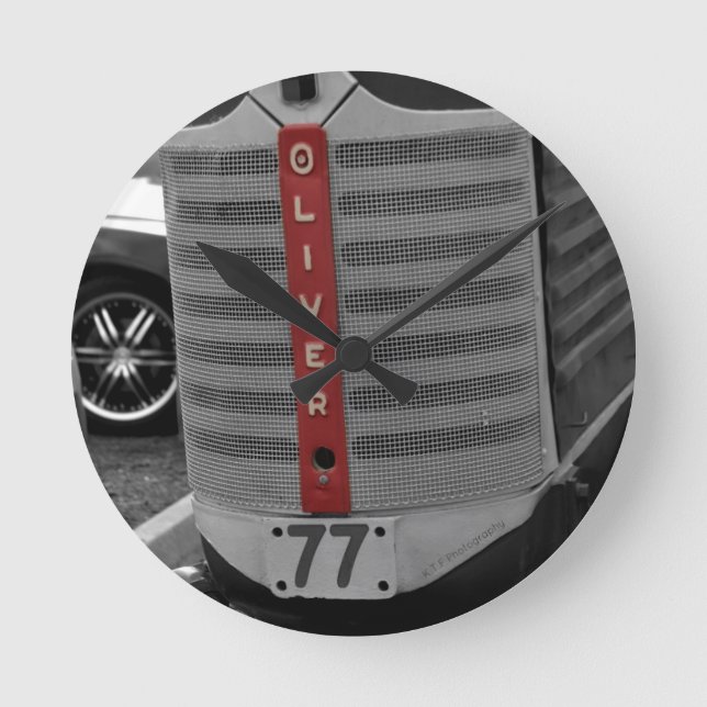 Relógio Redondo Trator de Oliver (Frente)