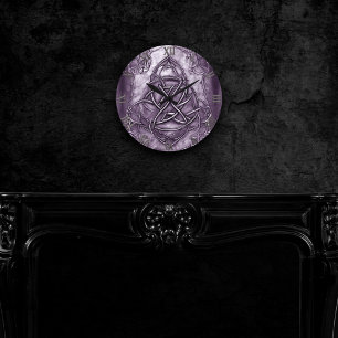 Relógio Redondo Triquetra Trinity Knot Purple Faux Metal