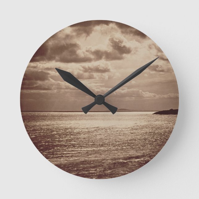 Relógio Redondo Um efeito do Sun, Normandy c.1857 (foto do sepia (Frente)