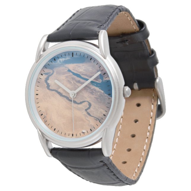 Relógio Rio Nilo, Mar Vermelho E Mar Mediterrâneo. (Angular)