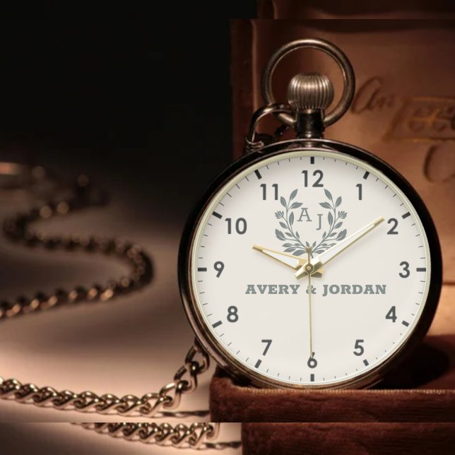 Relógio Romantic Couple Personalized Initials & Elegant De (Criador carregado)