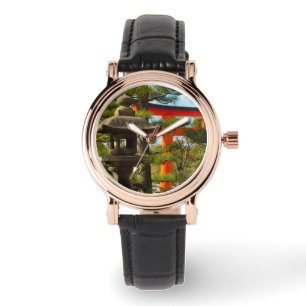 Relógio Stone Lantern e Torii Gate