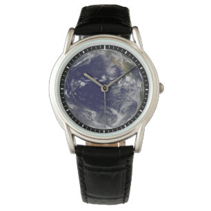 Relógio Terra cheio Mostrando Várias Tempestades Tropicais