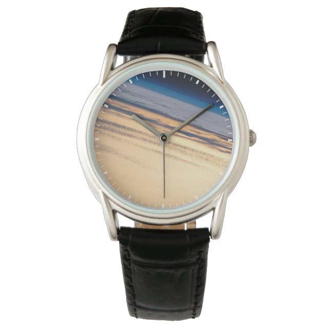 Relógio Um Sunset Orbital Ao Largo Da Costa Da Baixa Calif (Frente)