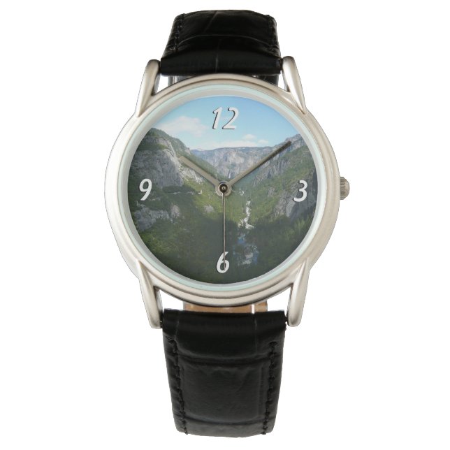 Relógio Vale de Yosemite no Parque Nacional de Yosemite (Frente)